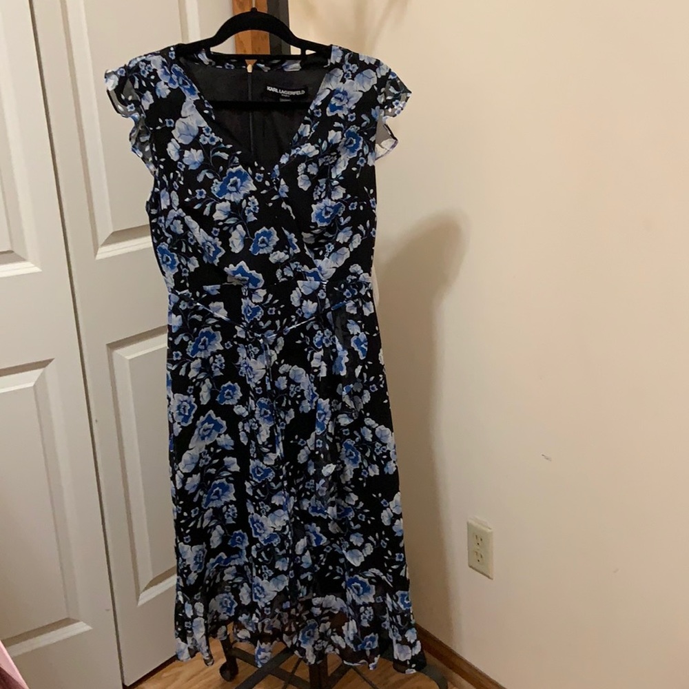 Karl Lagerfeld 🔆 NWT Size 8 M Dress